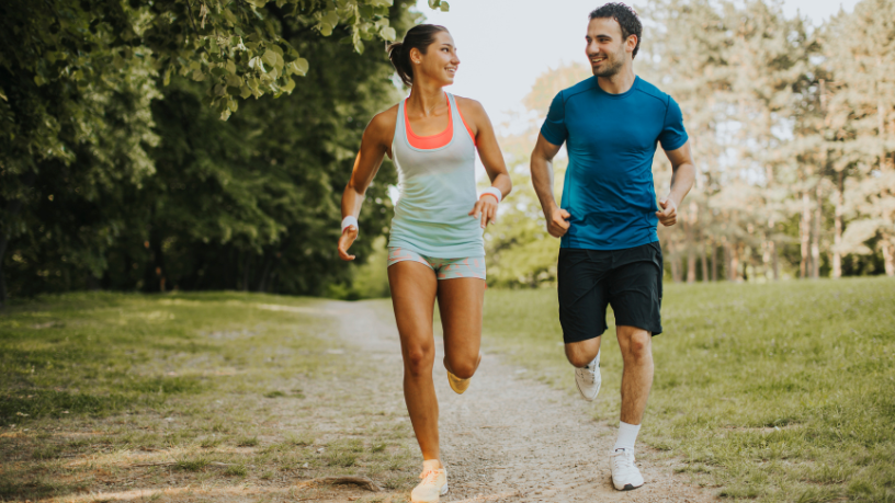Andrey de Oliveira Pontes apresenta dicas essenciais para uma corrida eficiente, aumentando desempenho e reduzindo impacto.