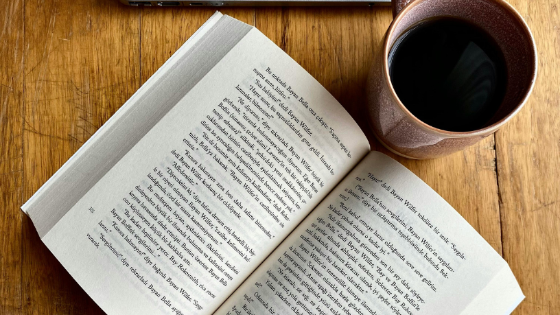 Mais do que livros, é dentro de casa que se constroem valores duradouros, segundo Alfredo Moreira Filho.